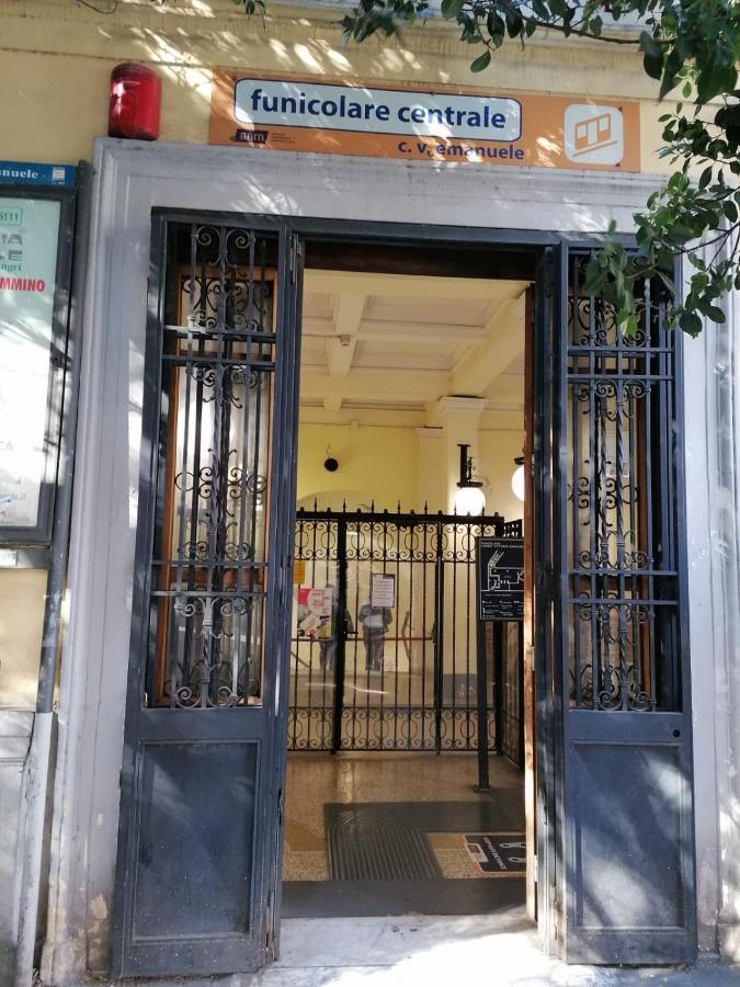 Villa Casa Tolentino Al Centro Di Napoli Extérieur photo